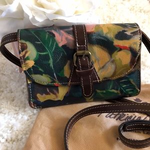 Patricia Nash Crossbody Wallet